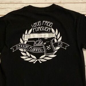 DIXXON Flannel Co Live Free Forever Black Graphic T-Shirt Medium